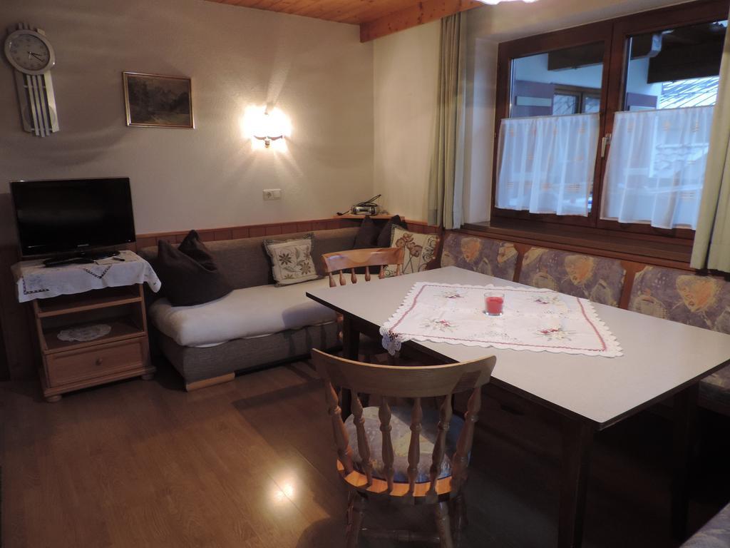 Ferienwohnung Johann Niedermoser Fieberbrunn Chambre photo
